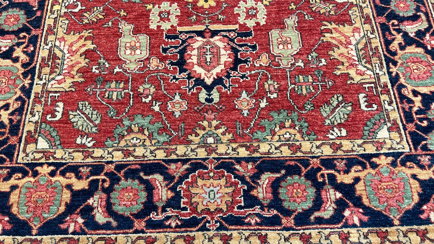 Transitional Heriz 5'1"x6'6" Area Rug