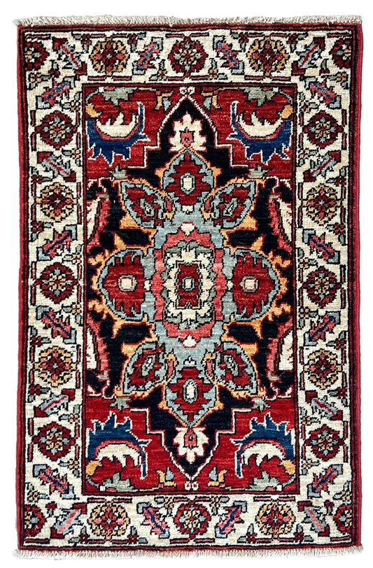 Transitional Heriz 2'x2'11" Area Rug