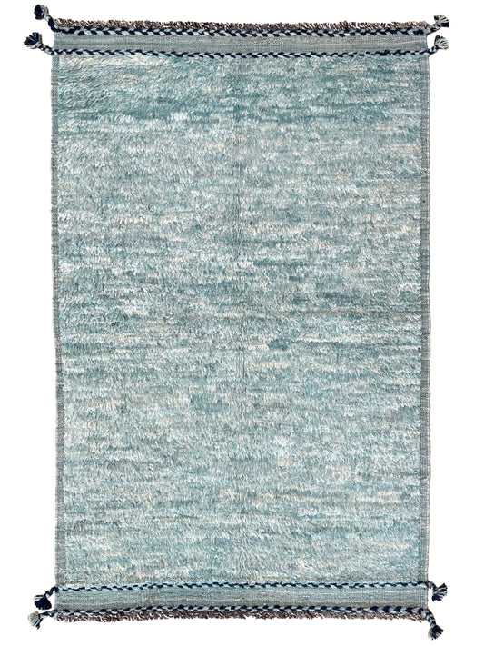 Moroccan Style 4'0"x6'3" Area Rug