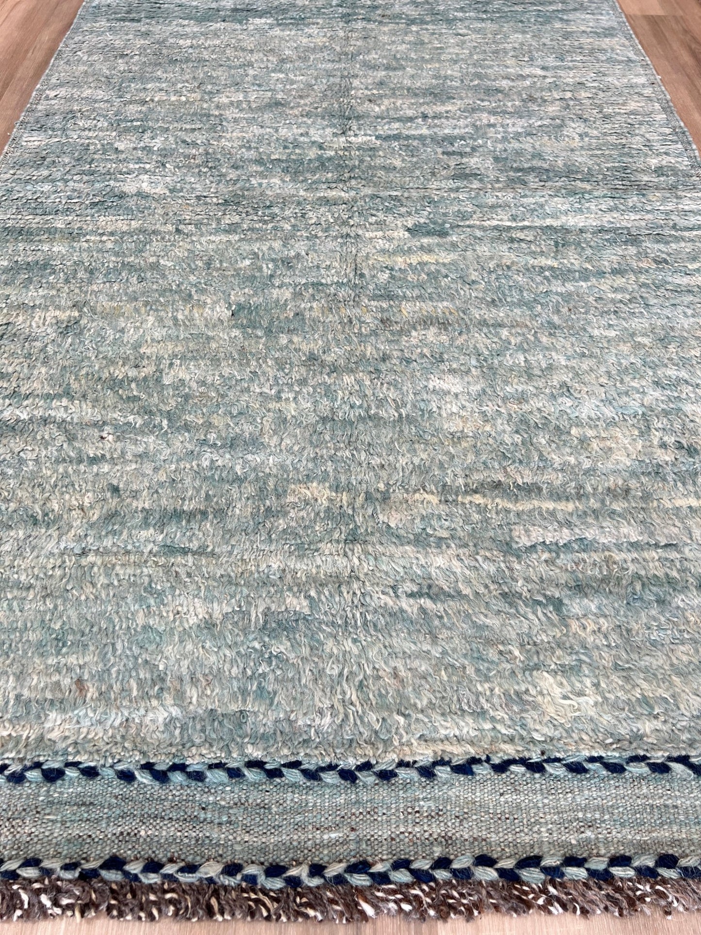Moroccan Style 4'0"x6'3" Area Rug