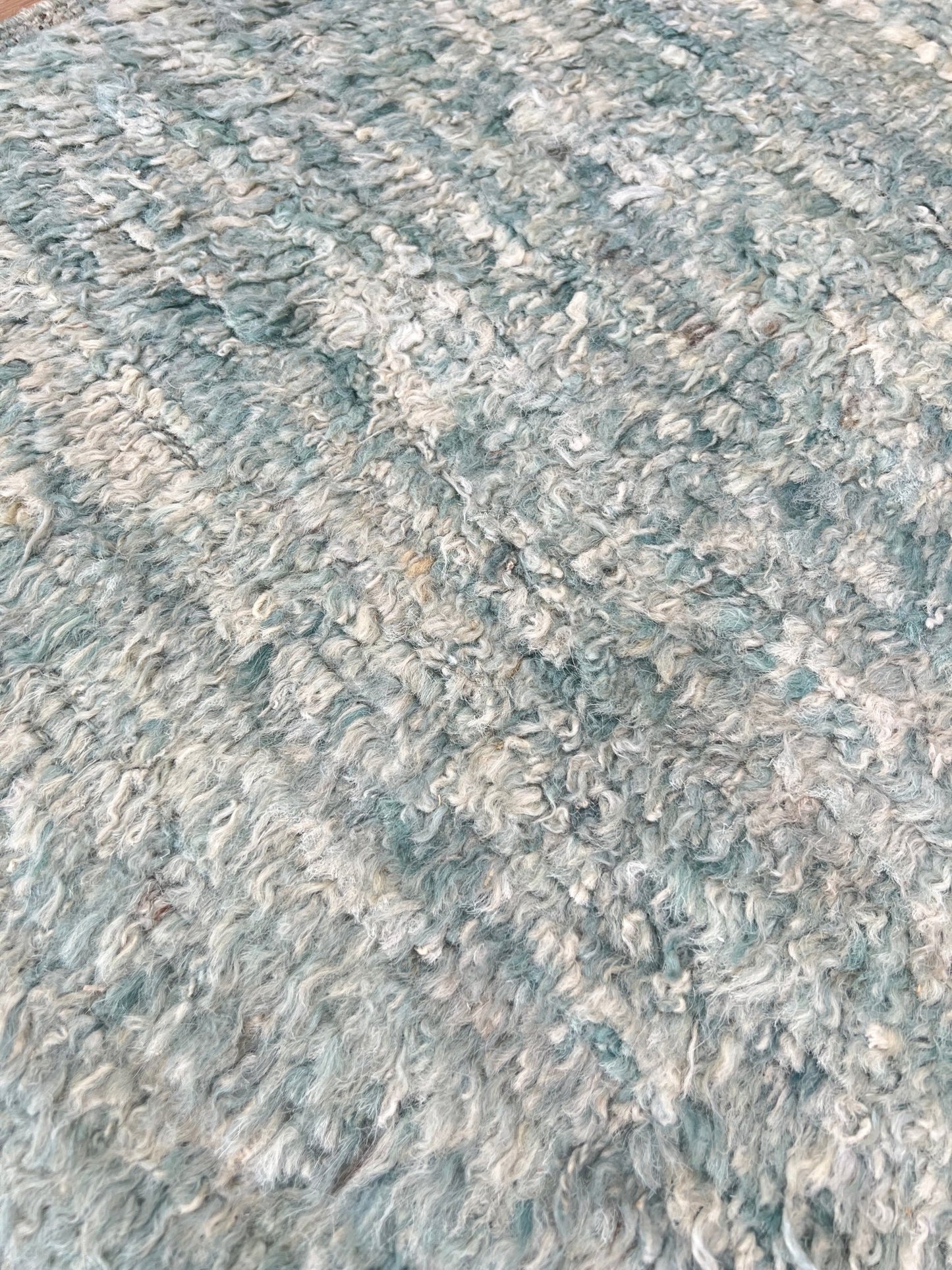 Moroccan Style 4'0"x6'3" Area Rug