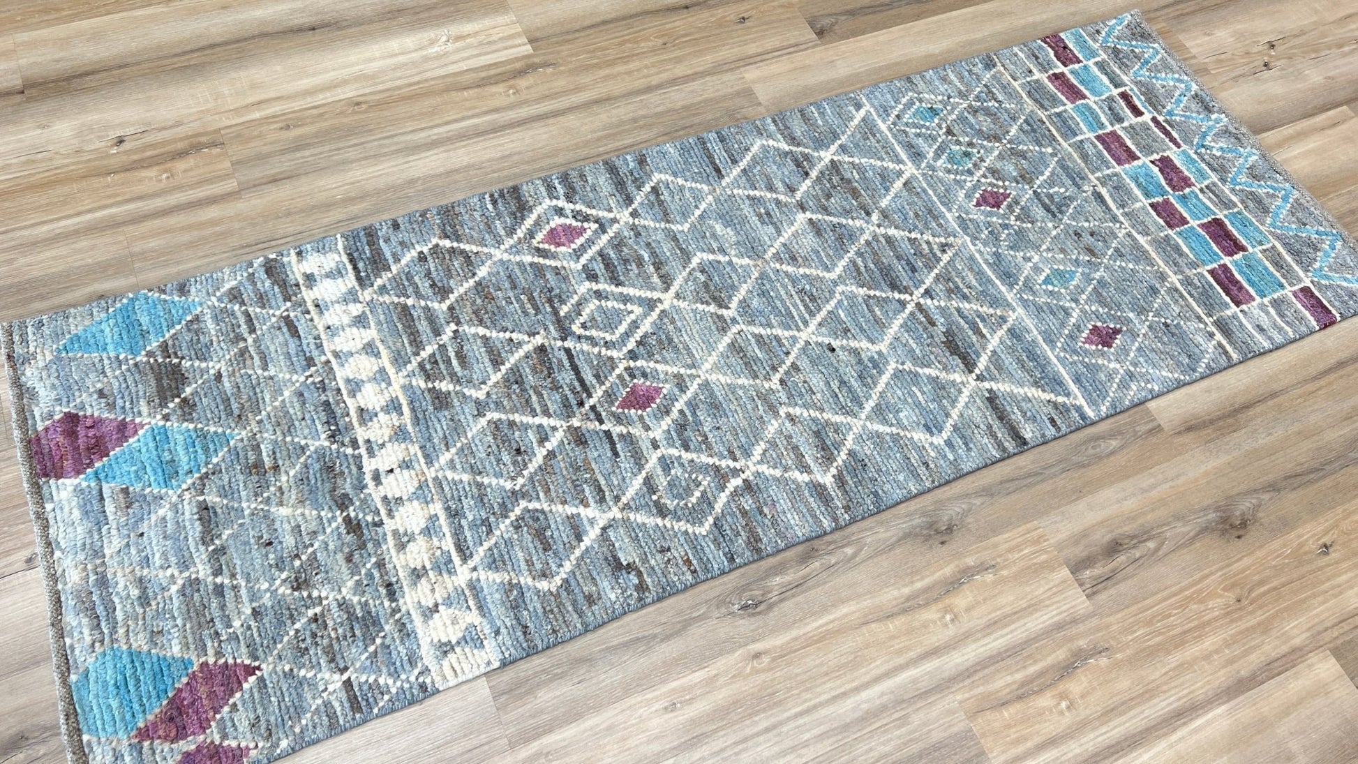 Moroccan Style Runner 2'9"x7'9" Area Rug