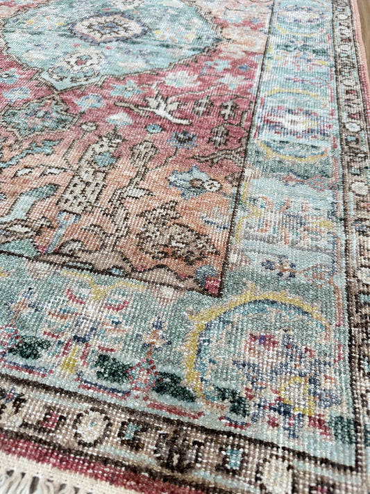 Vintage Look Tabriz 2'8"x10'0" Area Rug