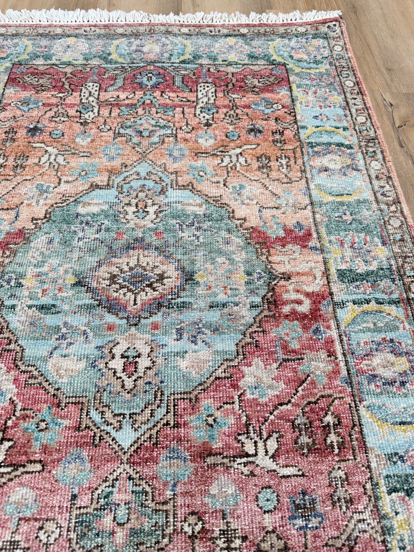 Vintage Look Tabriz 2'8"x10'0" Area Rug