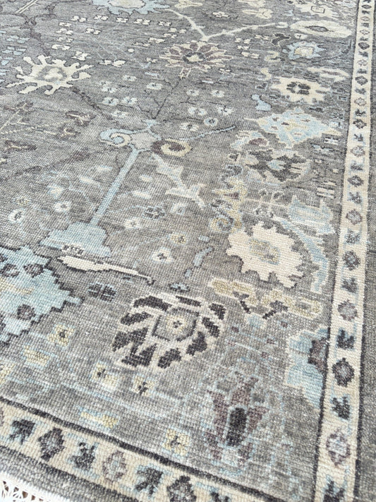 Vintage Look Oushak 8'1"x9'11" Area Rug