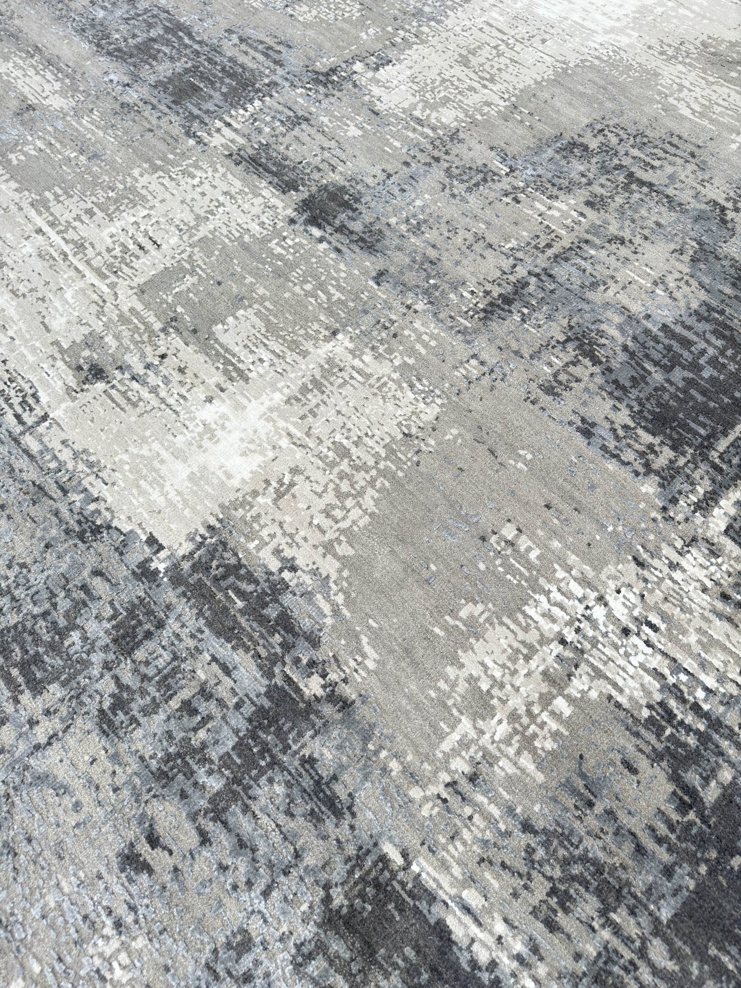 Abstract Modern 12'0"x15'0" Area Rug