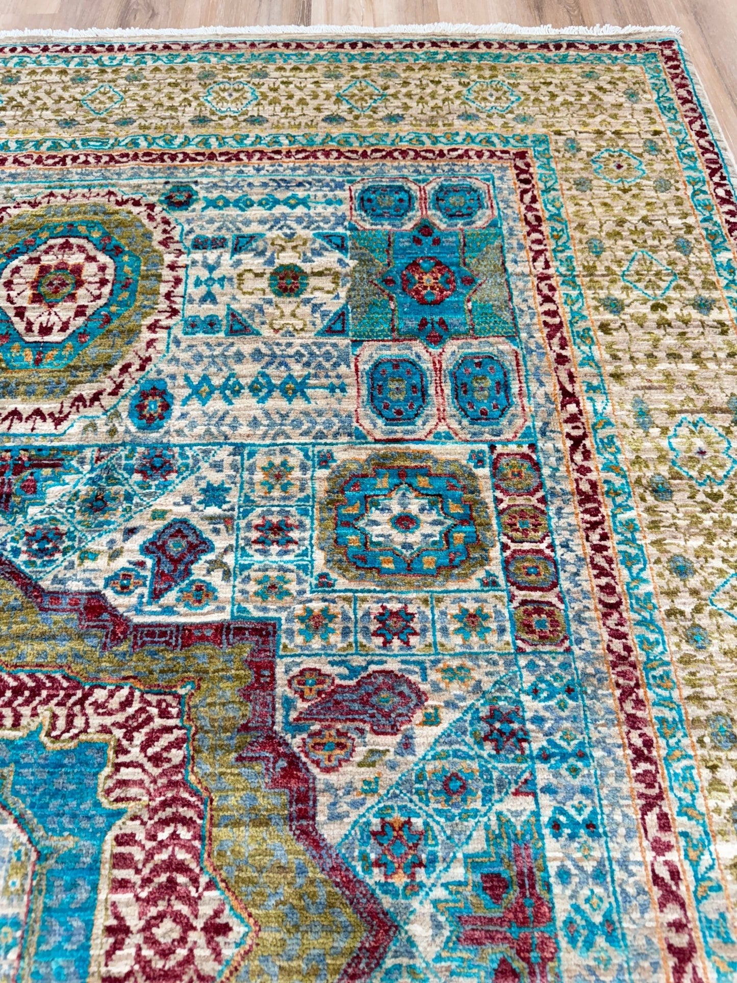 Transitional Mamluk 5'2"x6'10" Area Rug