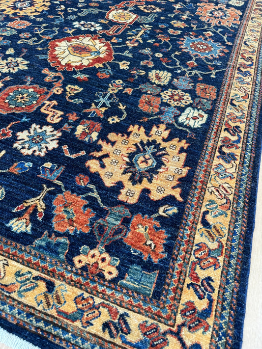 Transitional Heriz 8'0"x9'9" Area Rug