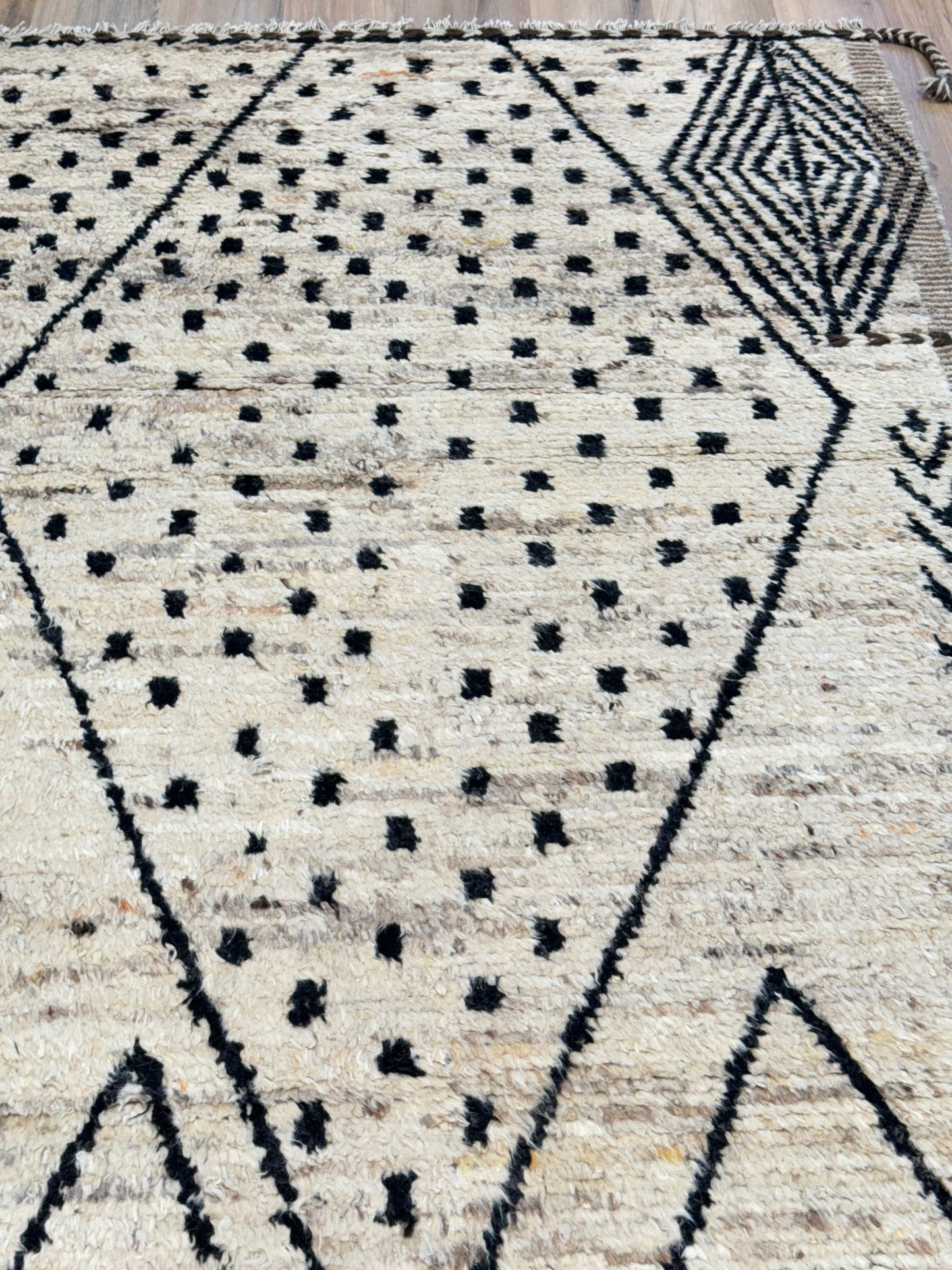 Moroccan Style 12'0"x17'7" Area Rug