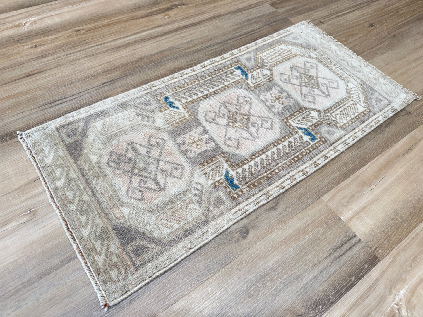 Turkish Vintage 1'7"x3'5" Area Rug