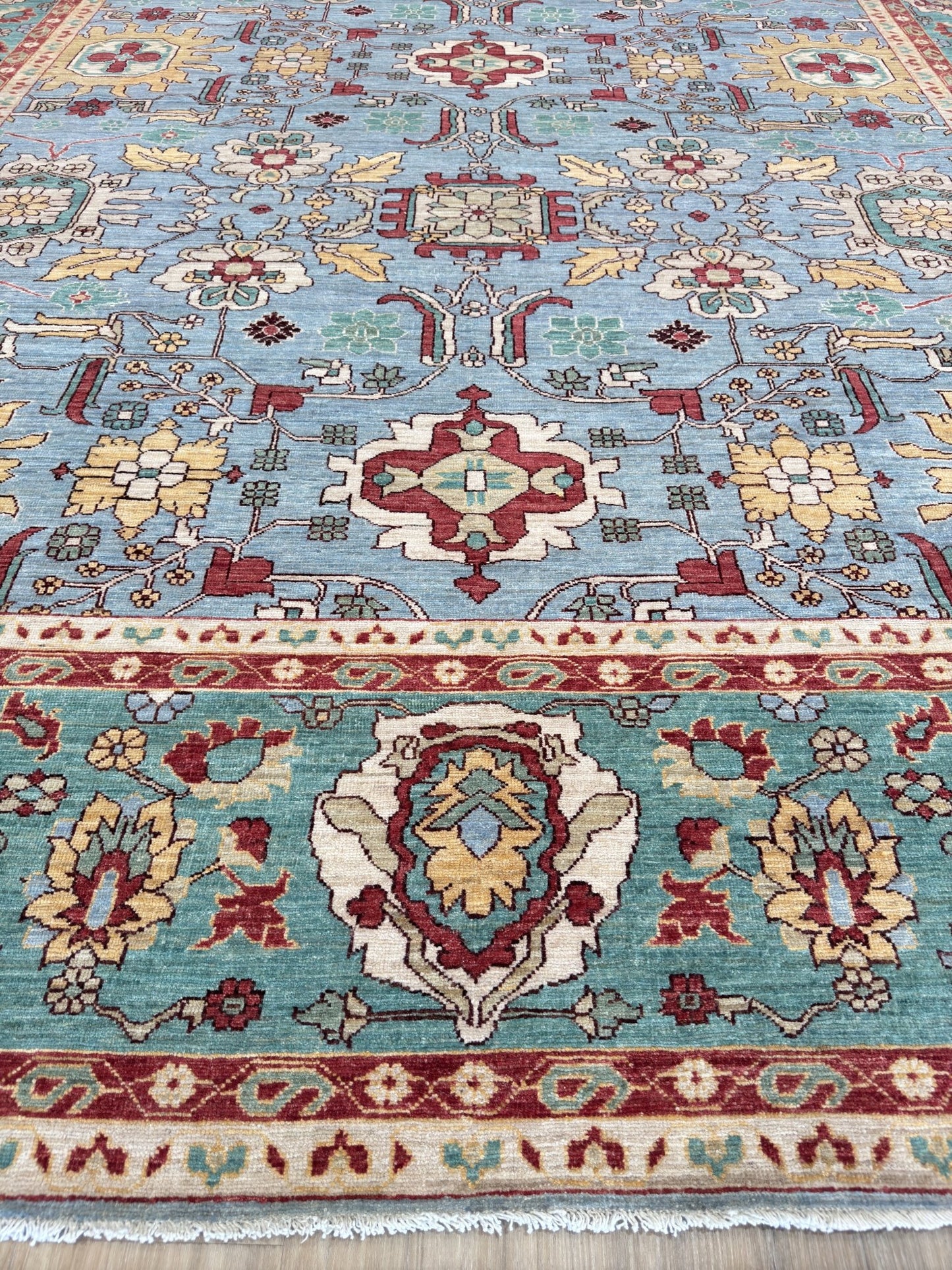 Transitional Sultan Abad 10'3"x13'10" Area Rug