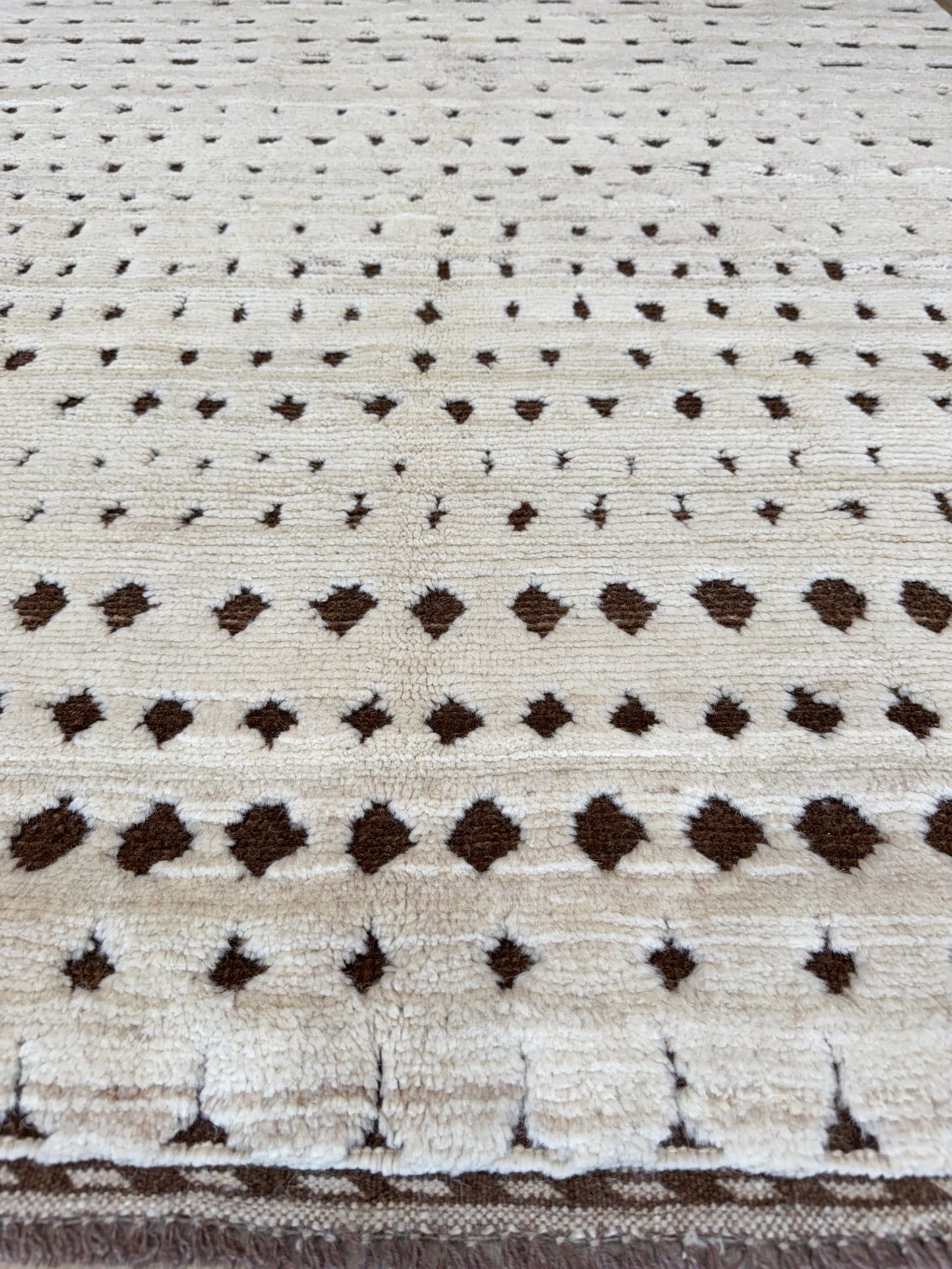 Moroccan Style 4'5"x6'0" Area Rug