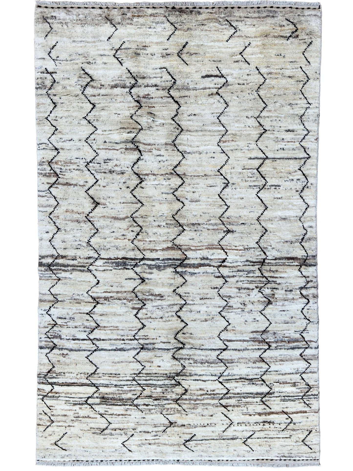 Moroccan Style 4'4"x6'10" Area Rug