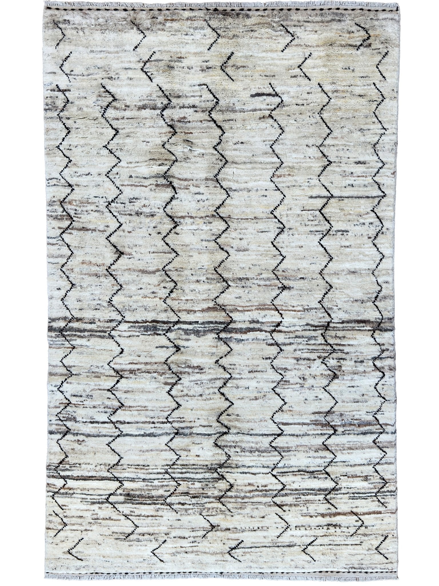 Moroccan Style 4'4"x6'10" Area Rug