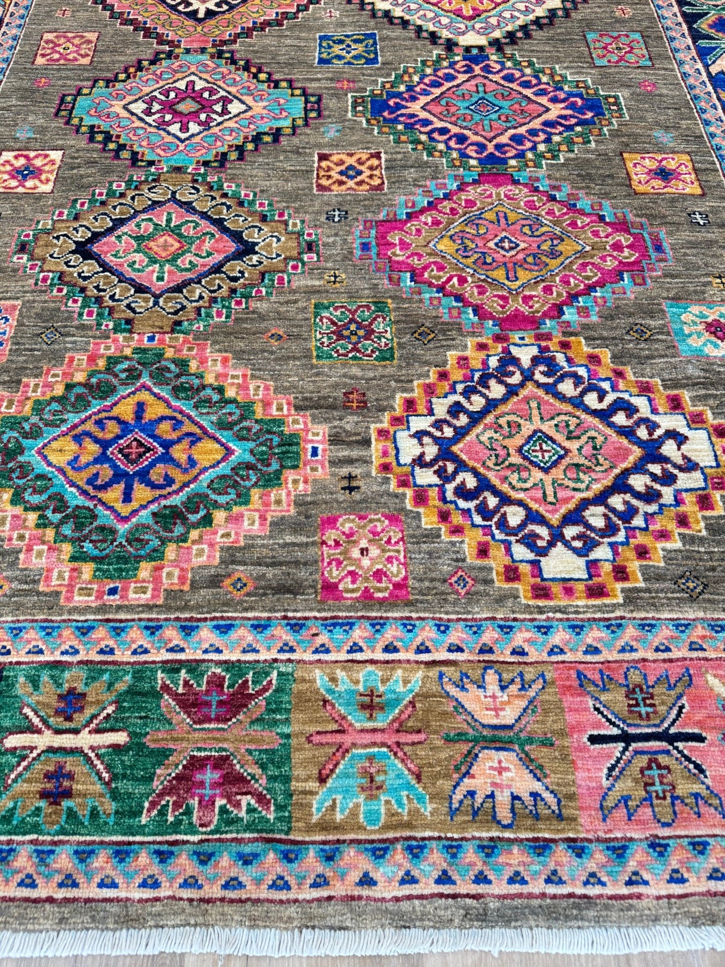 Transitional Kazak 4'11"x6'9" Area Rug