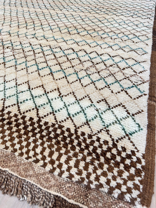 Moroccan Style 5'1"x7'7" Area Rug