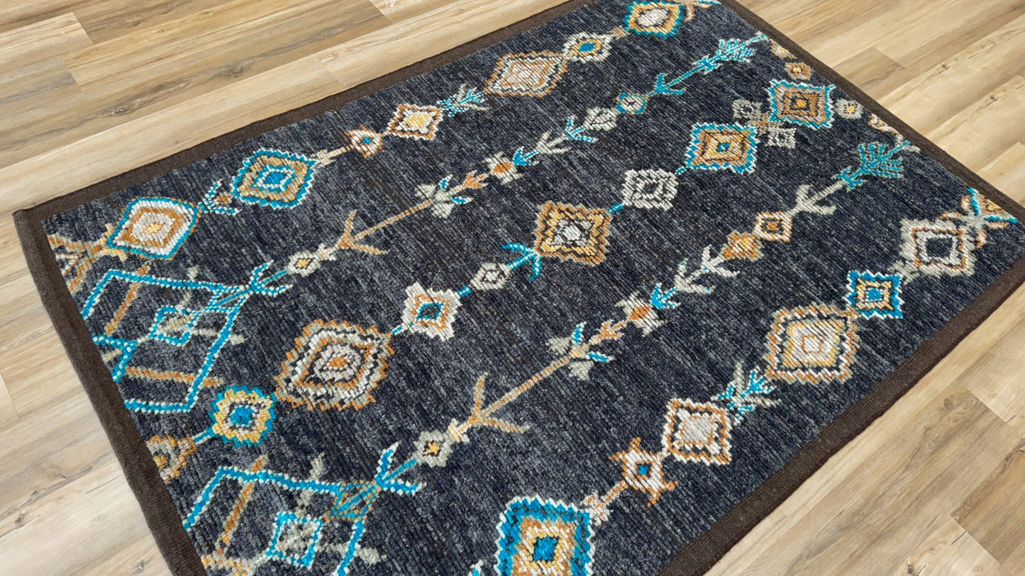 Moroccan Style 5'2"x7'7" Area Rug