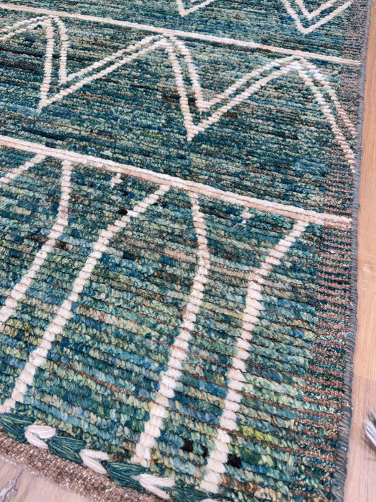 Moroccan Style 5'11"x9'0" Area Rug