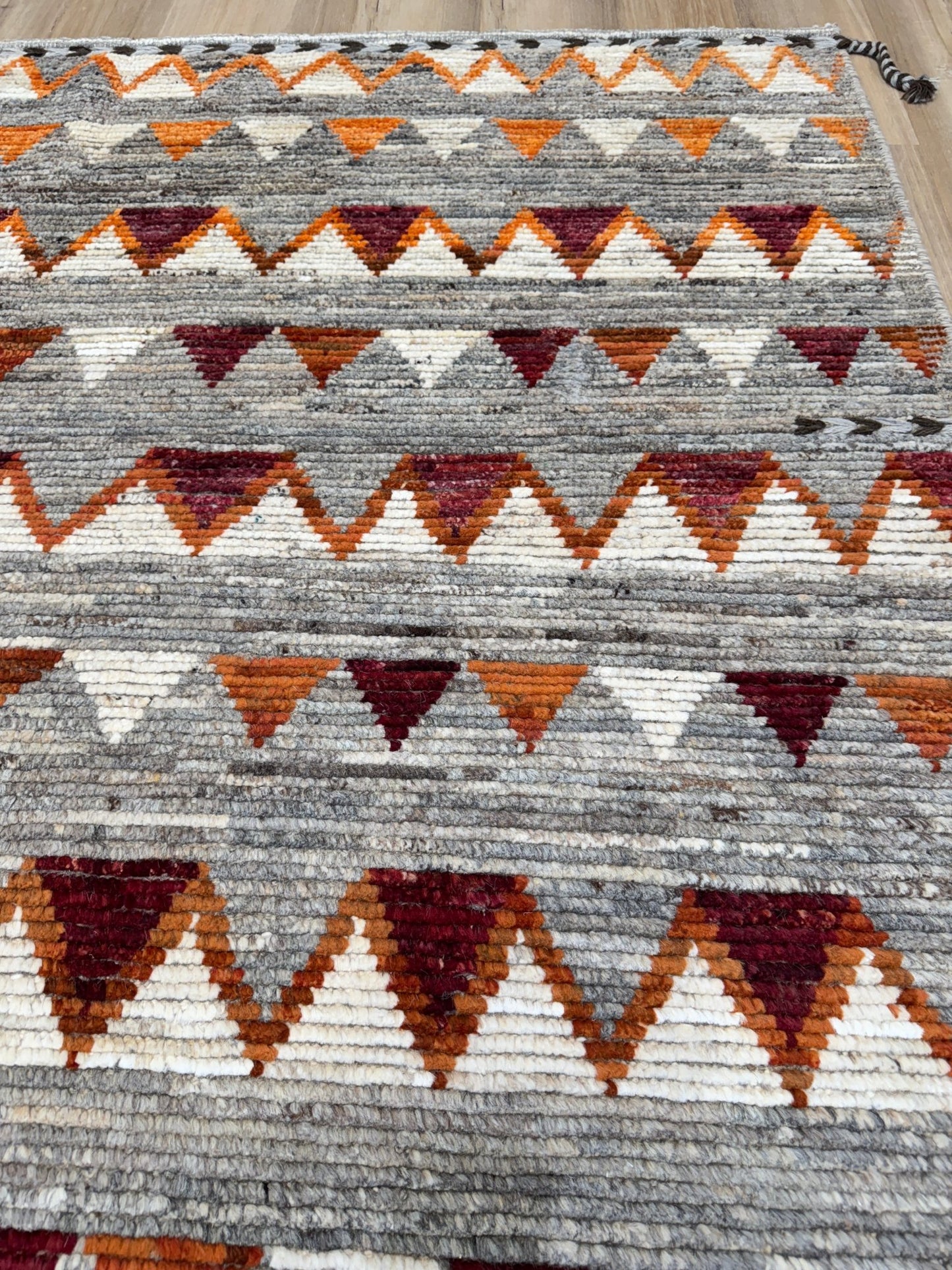 Moroccan Style 6'6"x9'4" Area Rug