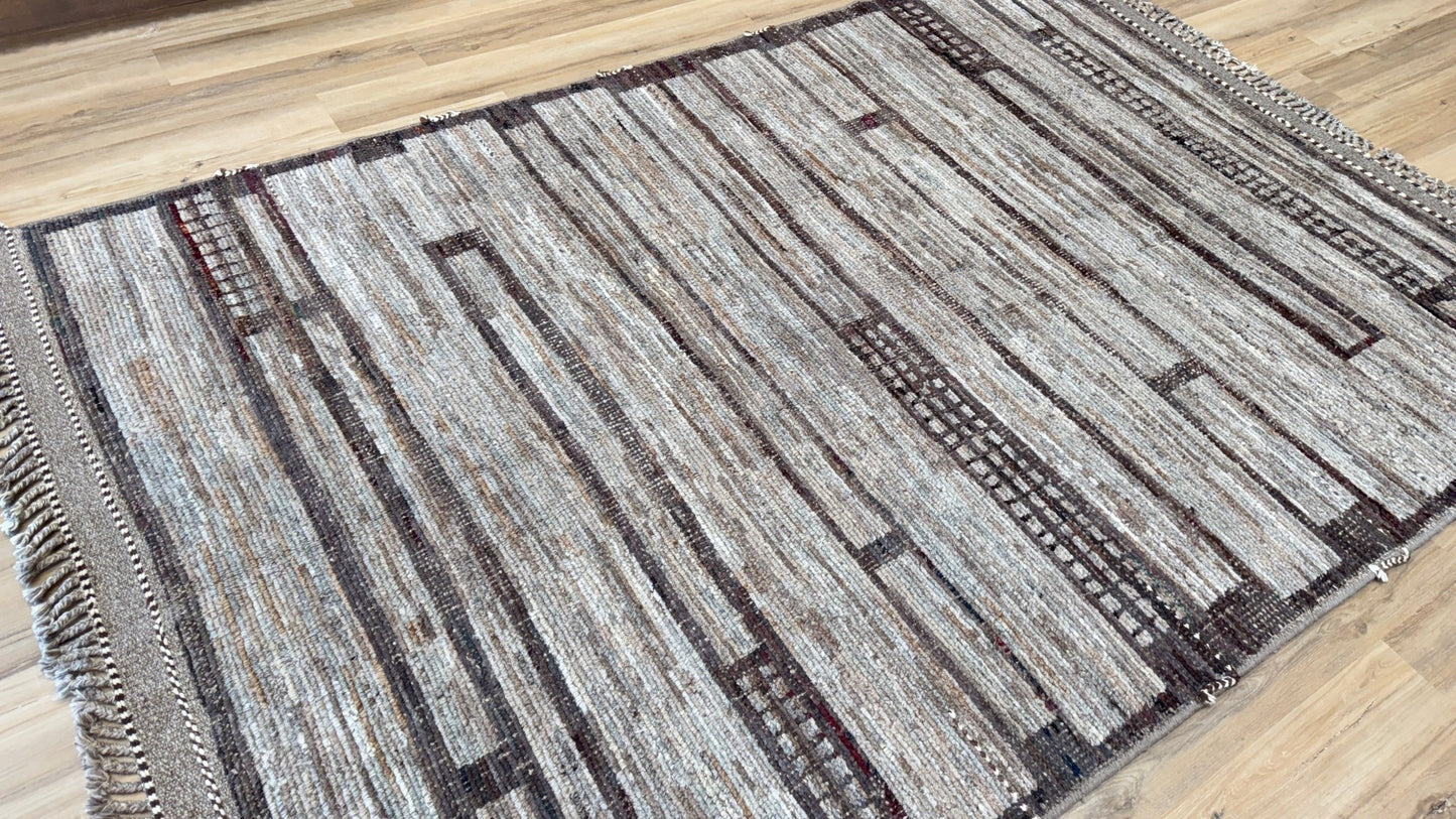 Moroccan Style 6'9"x10'3" Area Rug