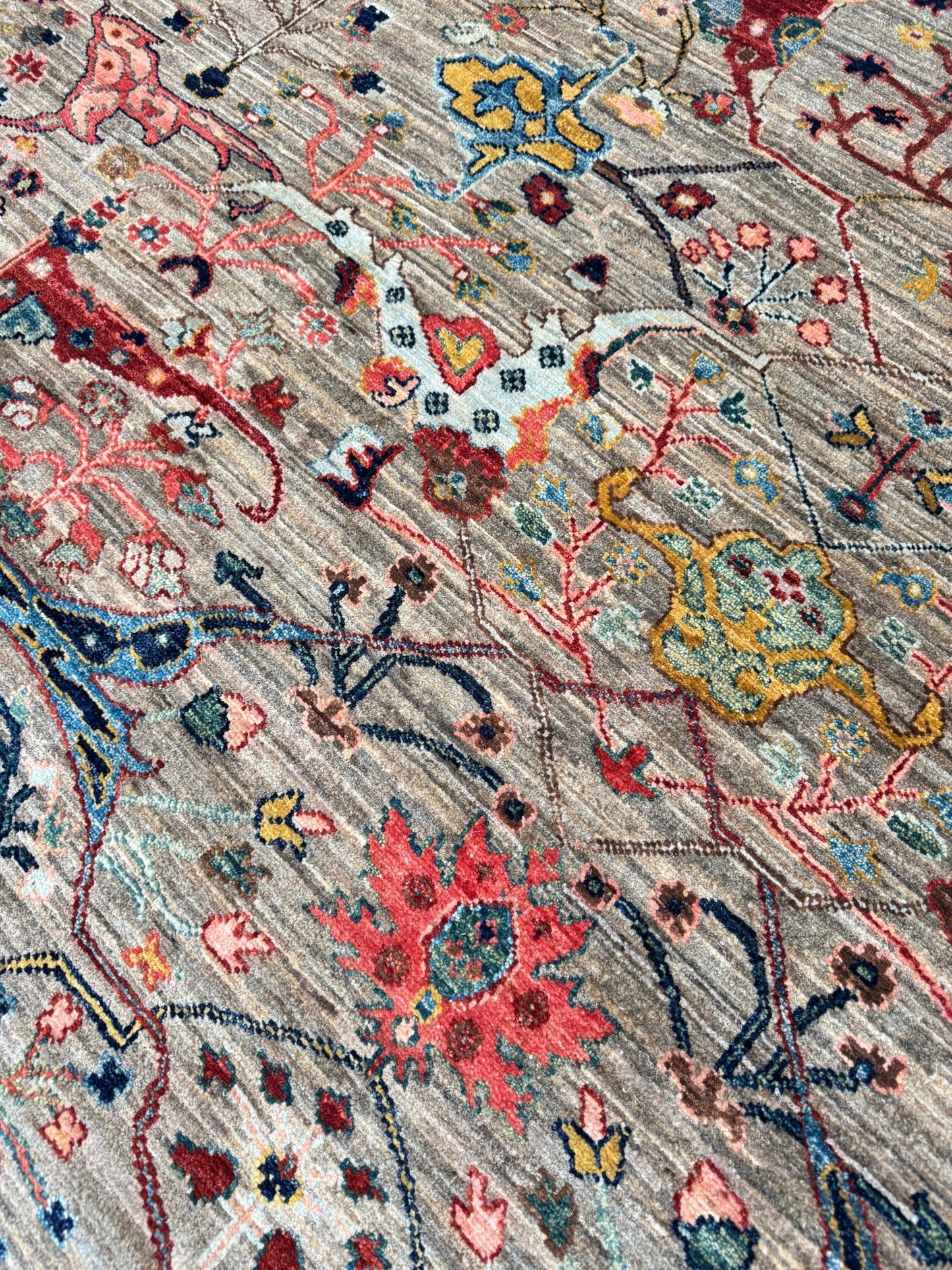 Transitional Bijar 8'3"x9'10" Area Rug