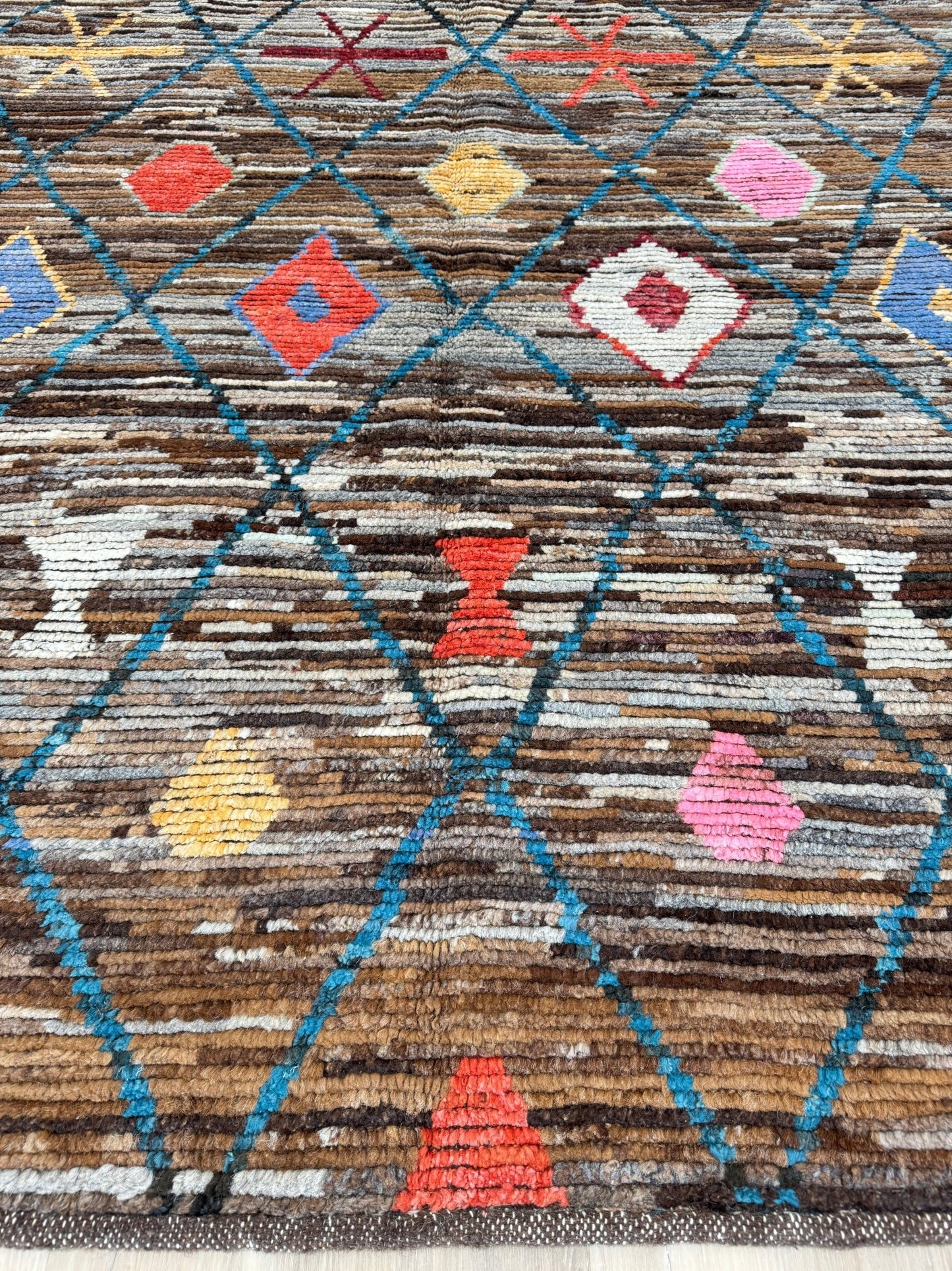 Moroccan Style 8'3"x9'9" Area Rug