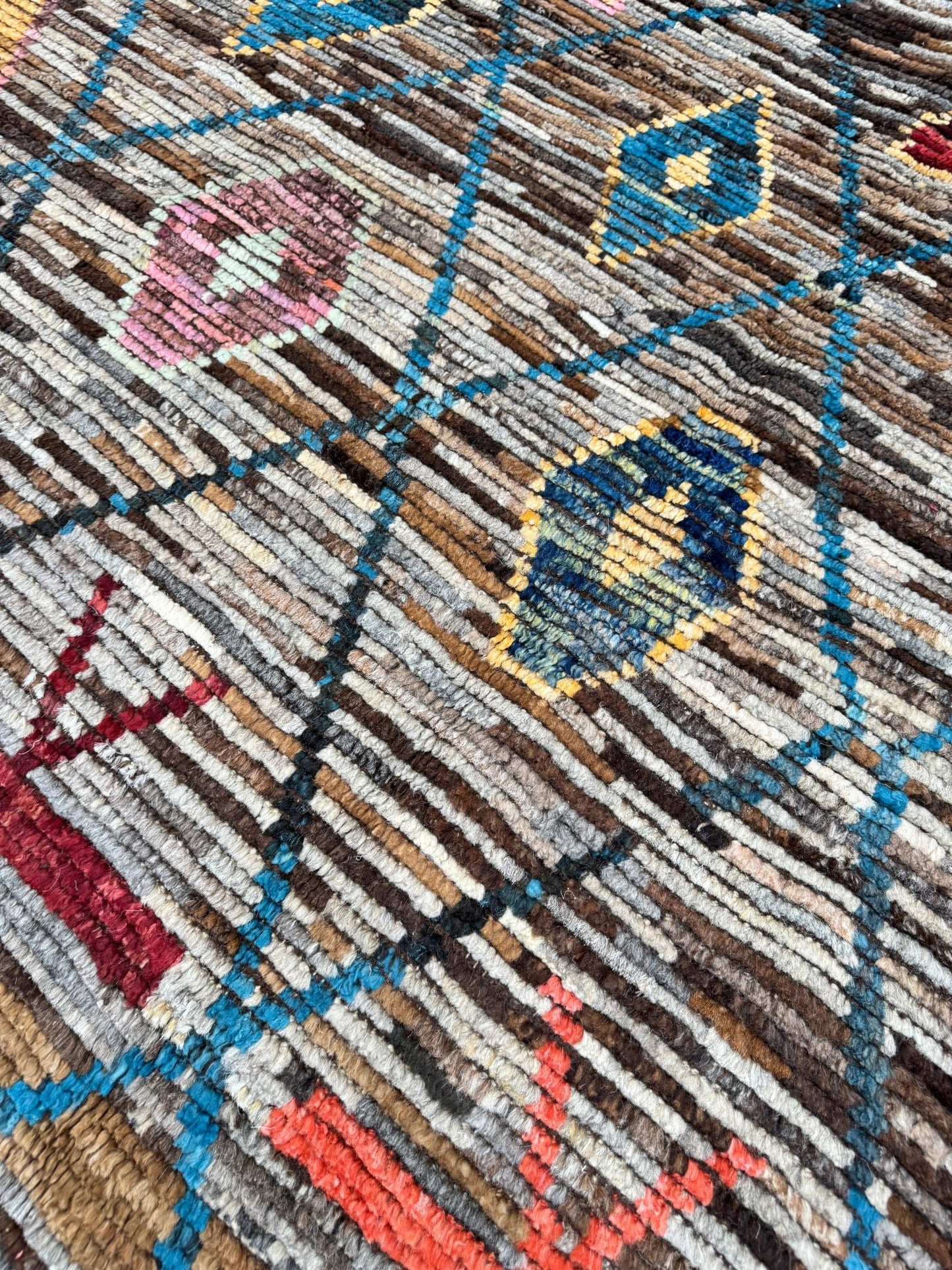 Moroccan Style 8'3"x9'9" Area Rug