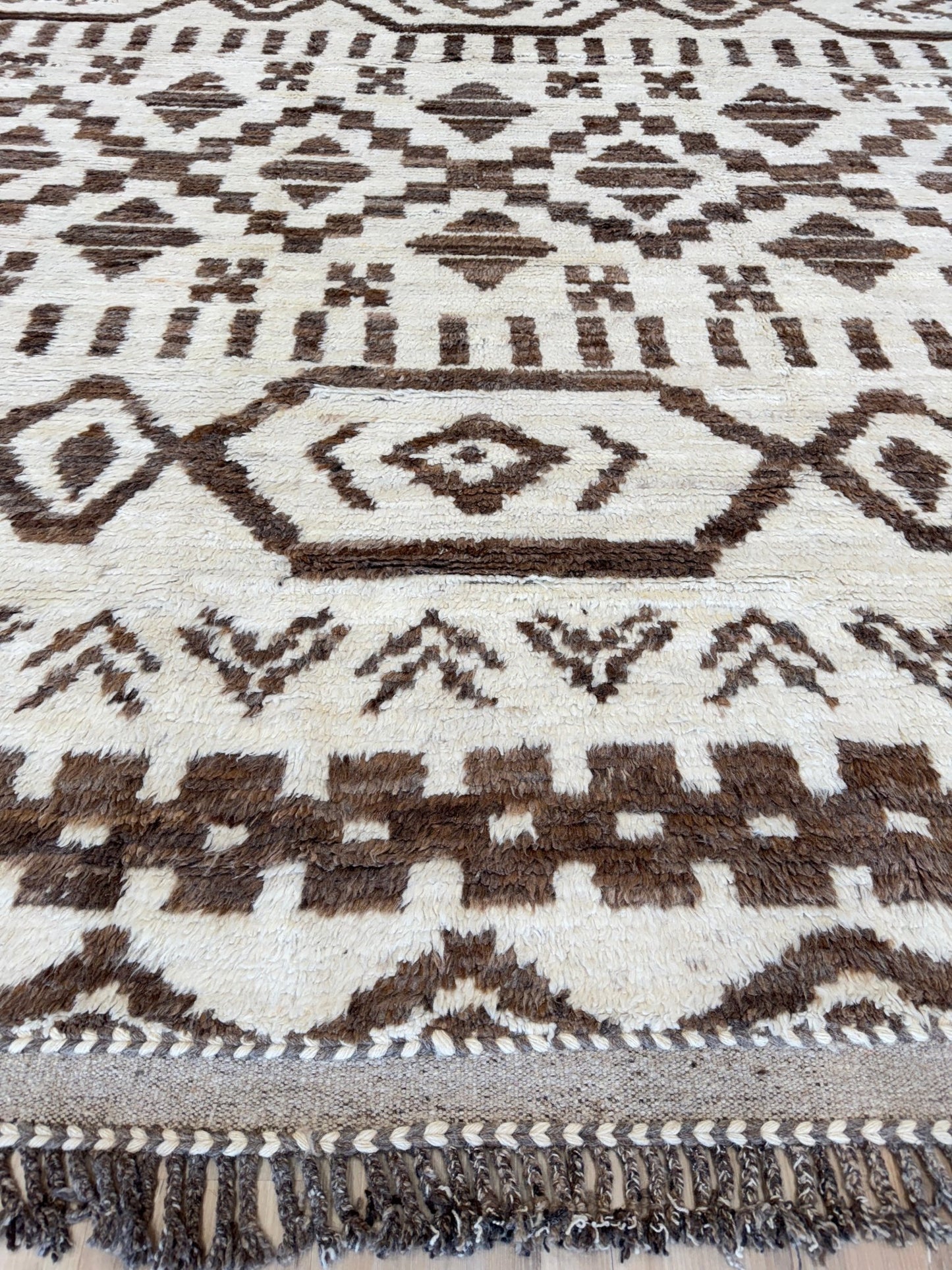 Moroccan Style 8'2"x10'8" Area Rug