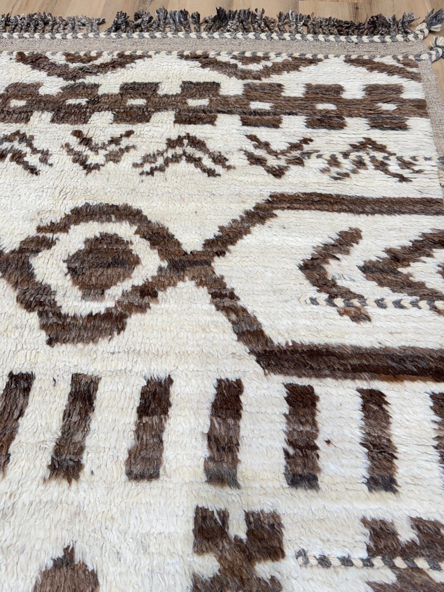 Moroccan Style 8'2"x10'8" Area Rug