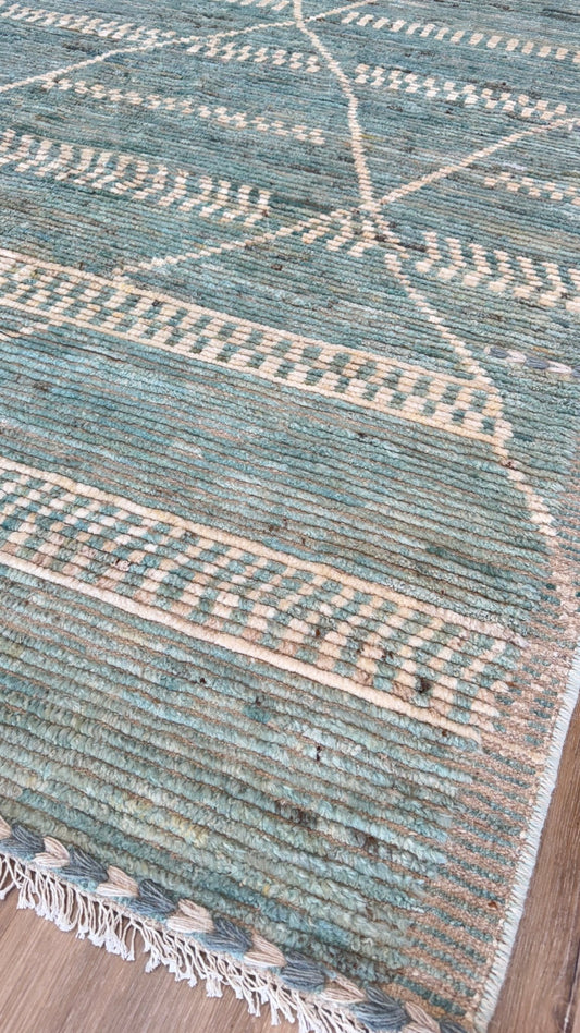 Moroccan Style 10'1"x13'2" Area Rug