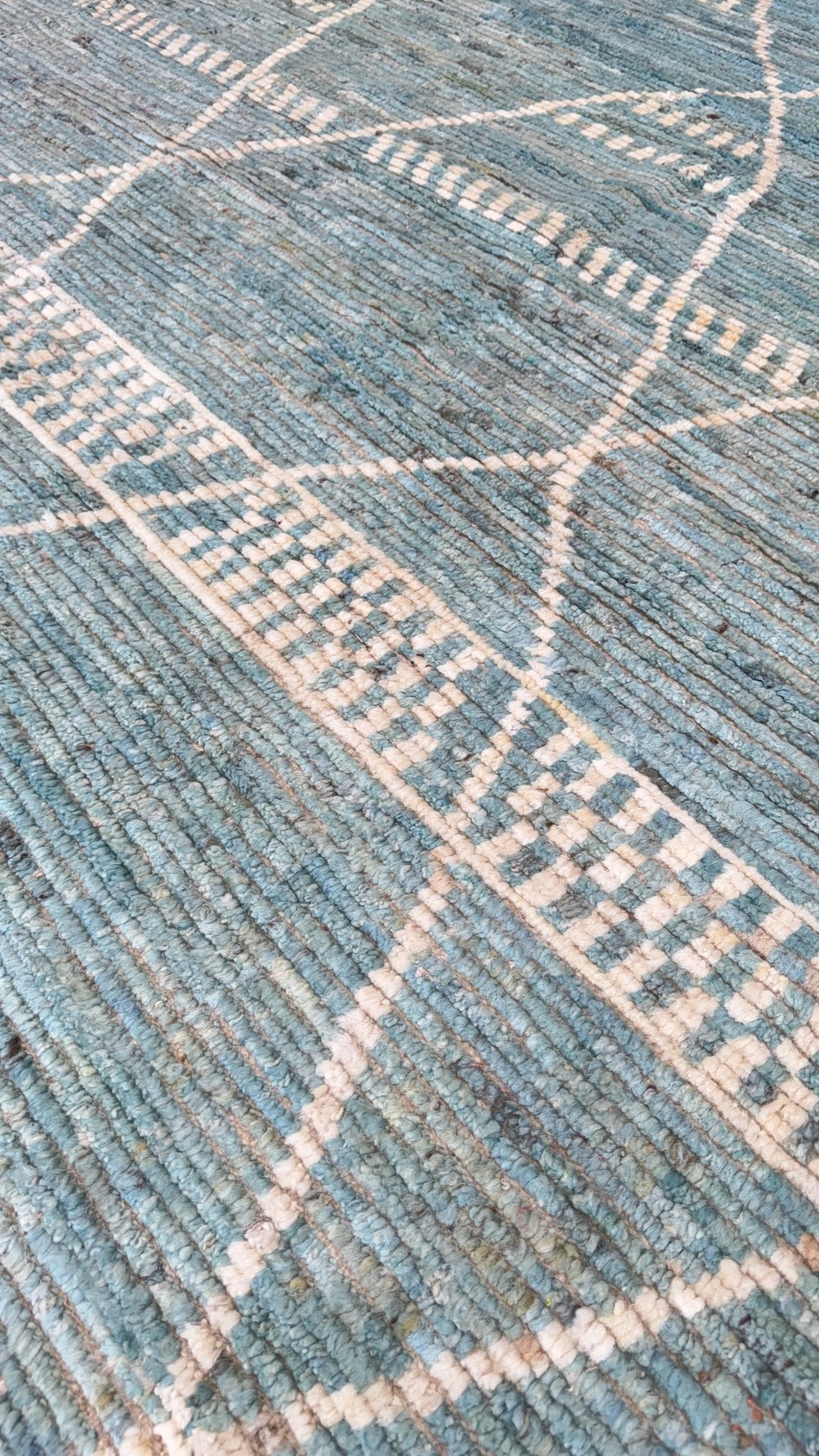 Moroccan Style 10'1"x13'2" Area Rug