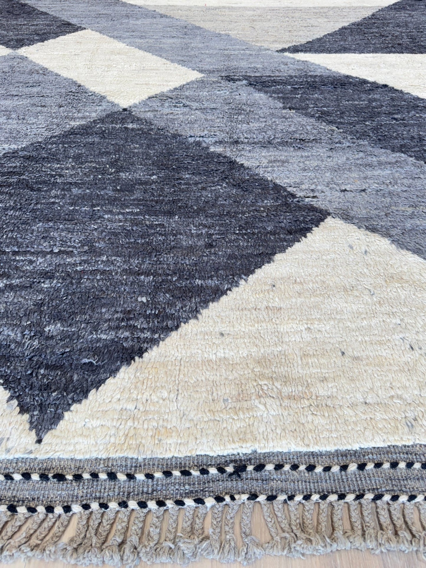 Moroccan Style 10'7"x14'1" Area Rug