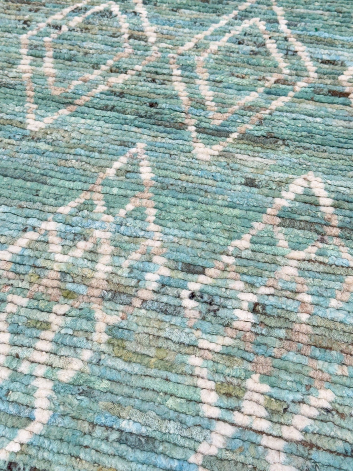 Moroccan Style Runner 2'9"x12'10" Area Rug