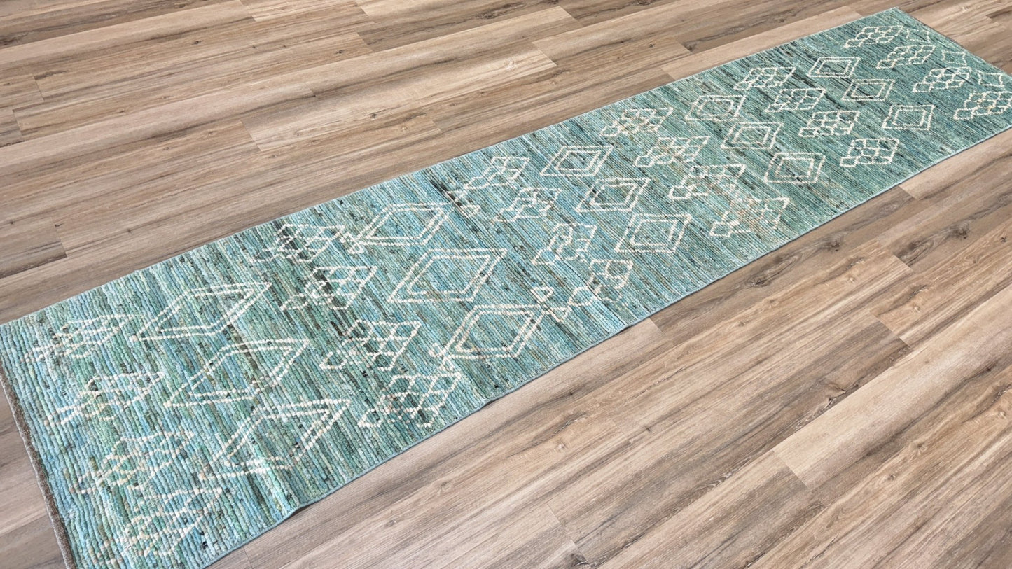Moroccan Style Runner 2'9"x12'10" Area Rug