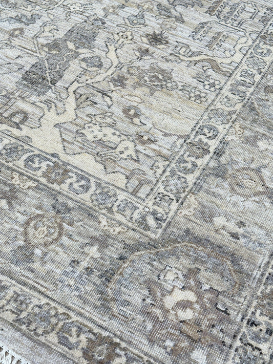 Vintage Look Tabriz 6'1"x9'2" Area Rug