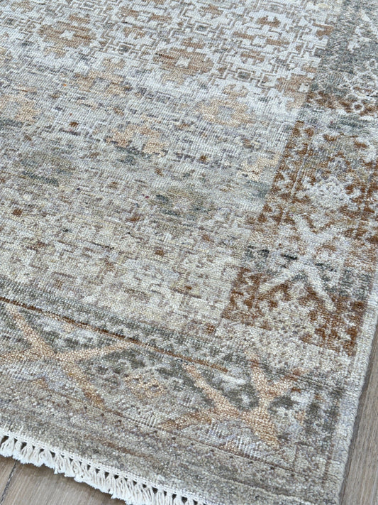 Vintage Look Khotan 4'1"x6'0" Area Rug