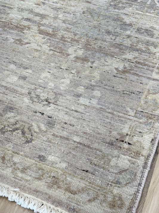 Vintage Look Oushak 3'10"x5'11" Area Rug