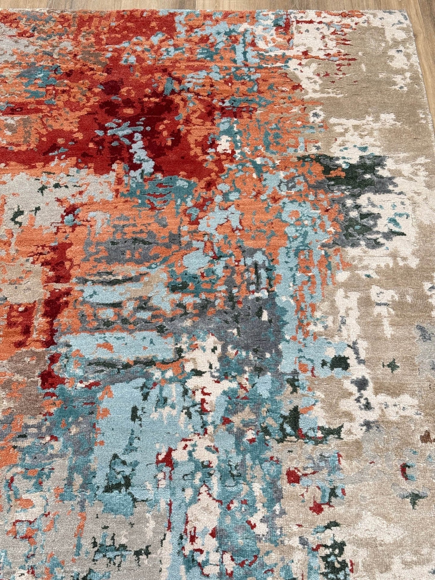 Abstract Modern 5'8"x8'2" Area Rug
