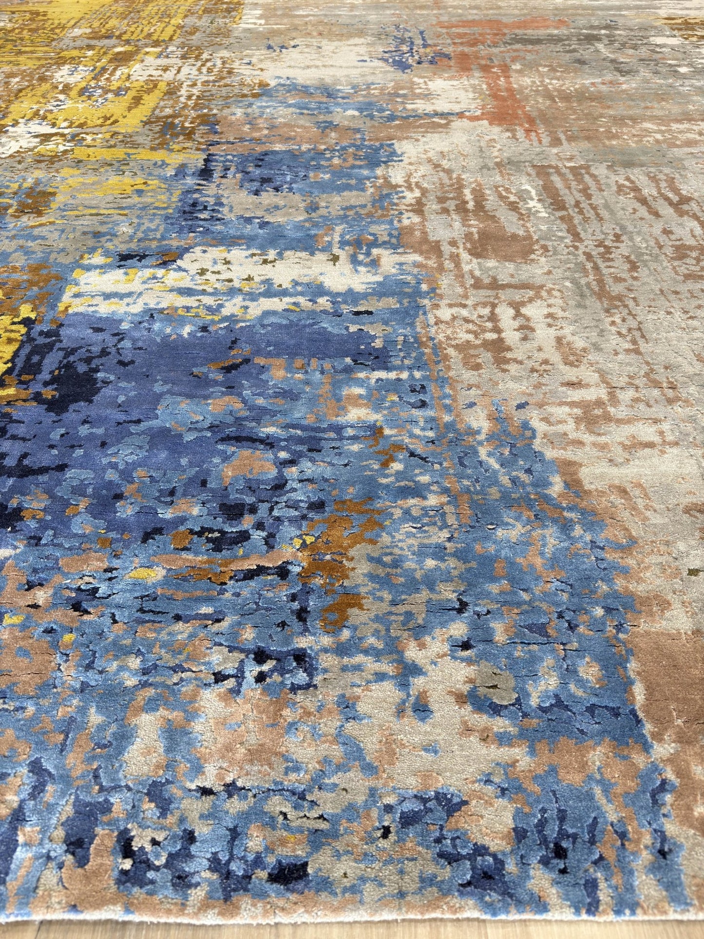 Abstract Modern 12'0"x15'1" Area Rug