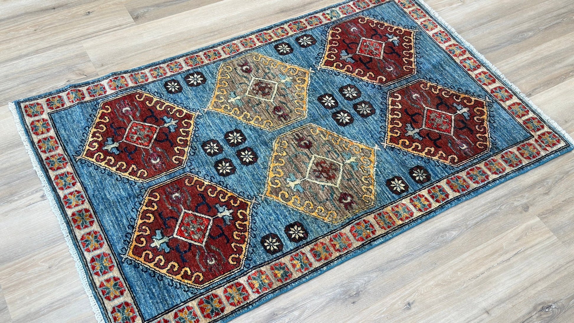 Transitional Shiraz 3'1"x5'0" Area Rug