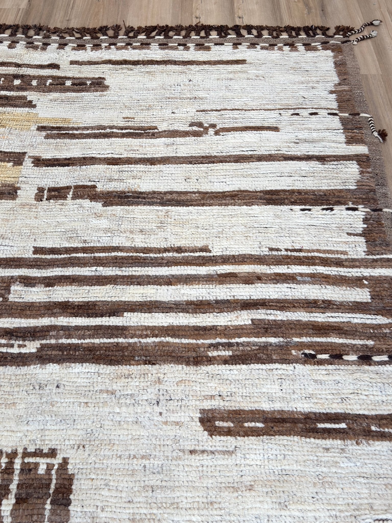 Moroccan Style 8'7"x10'2" Area Rug