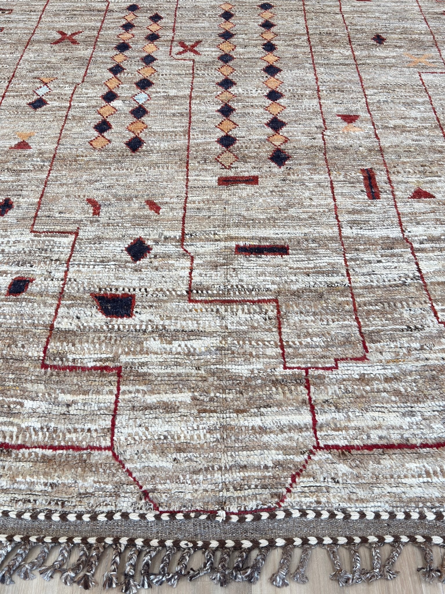 Moroccan Style 8'8"x12'5" Area Rug