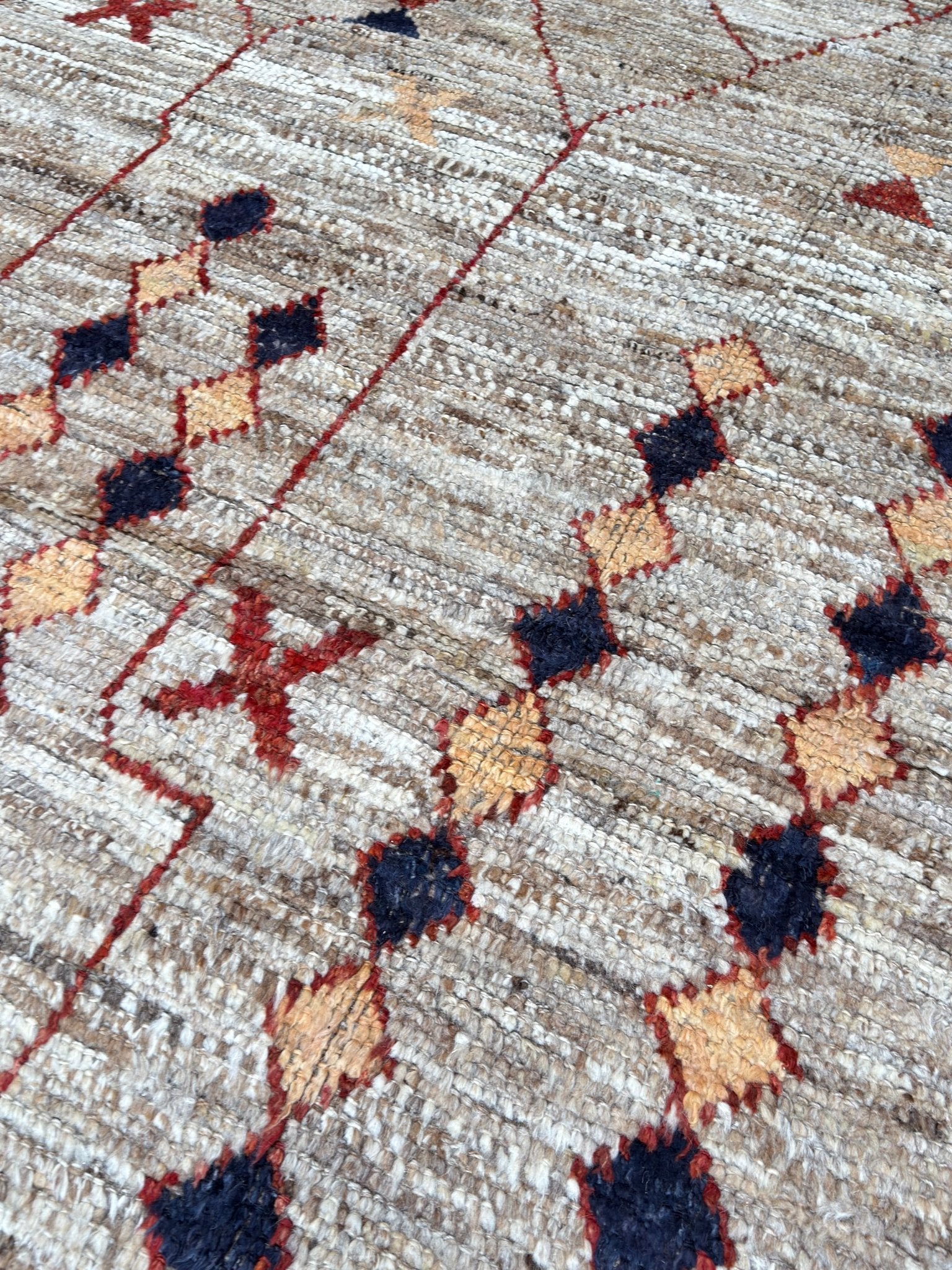 Moroccan Style 8'8"x12'5" Area Rug