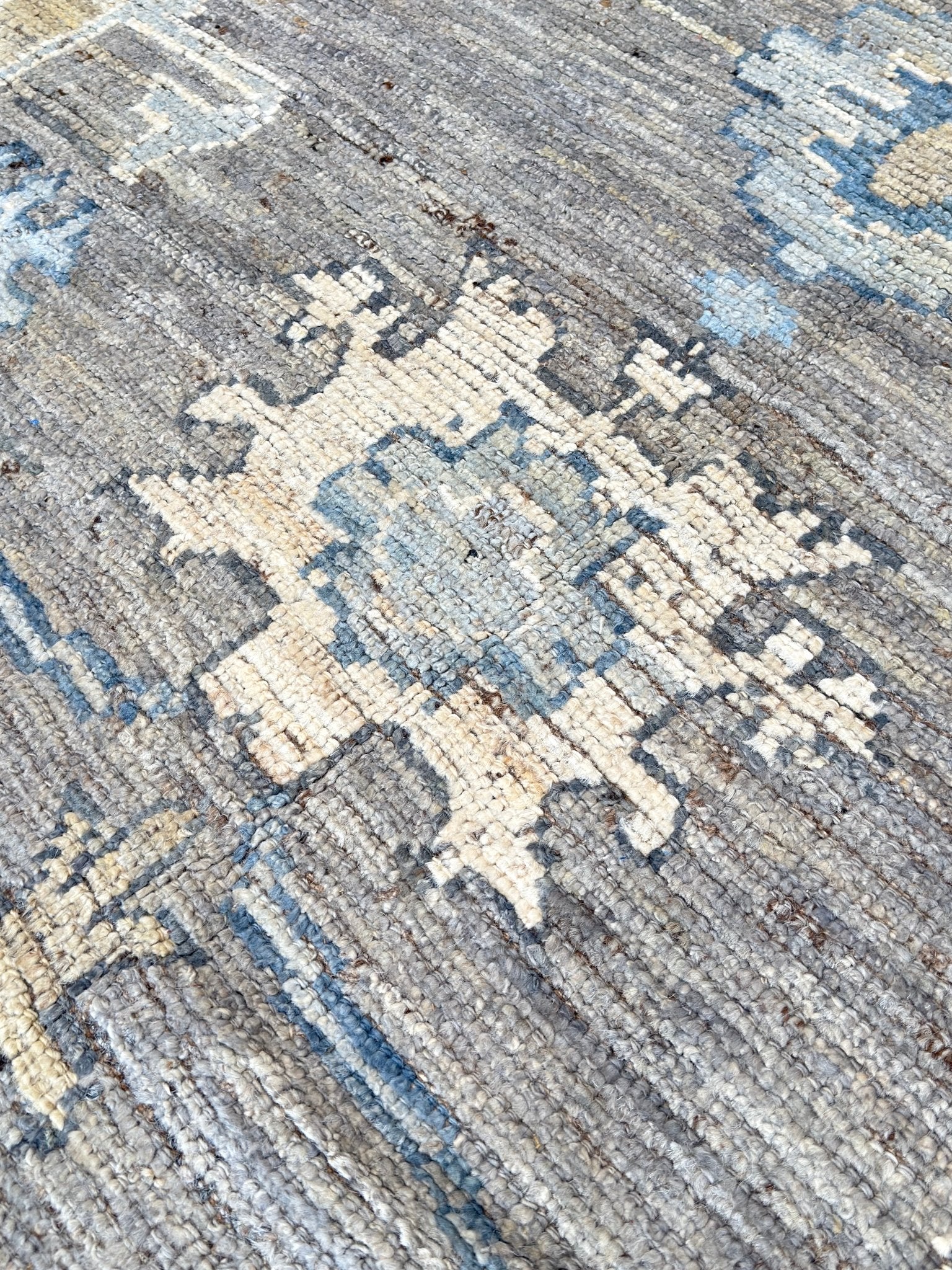 Moroccan Style 9'7"x12'10" Area Rug