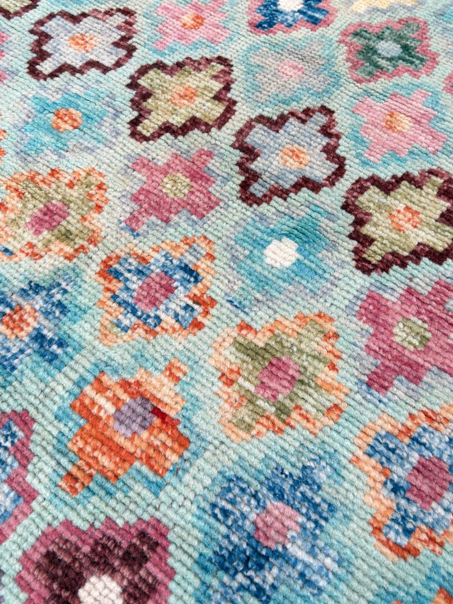 Tribal Style 3'9"x5'9" Area Rug