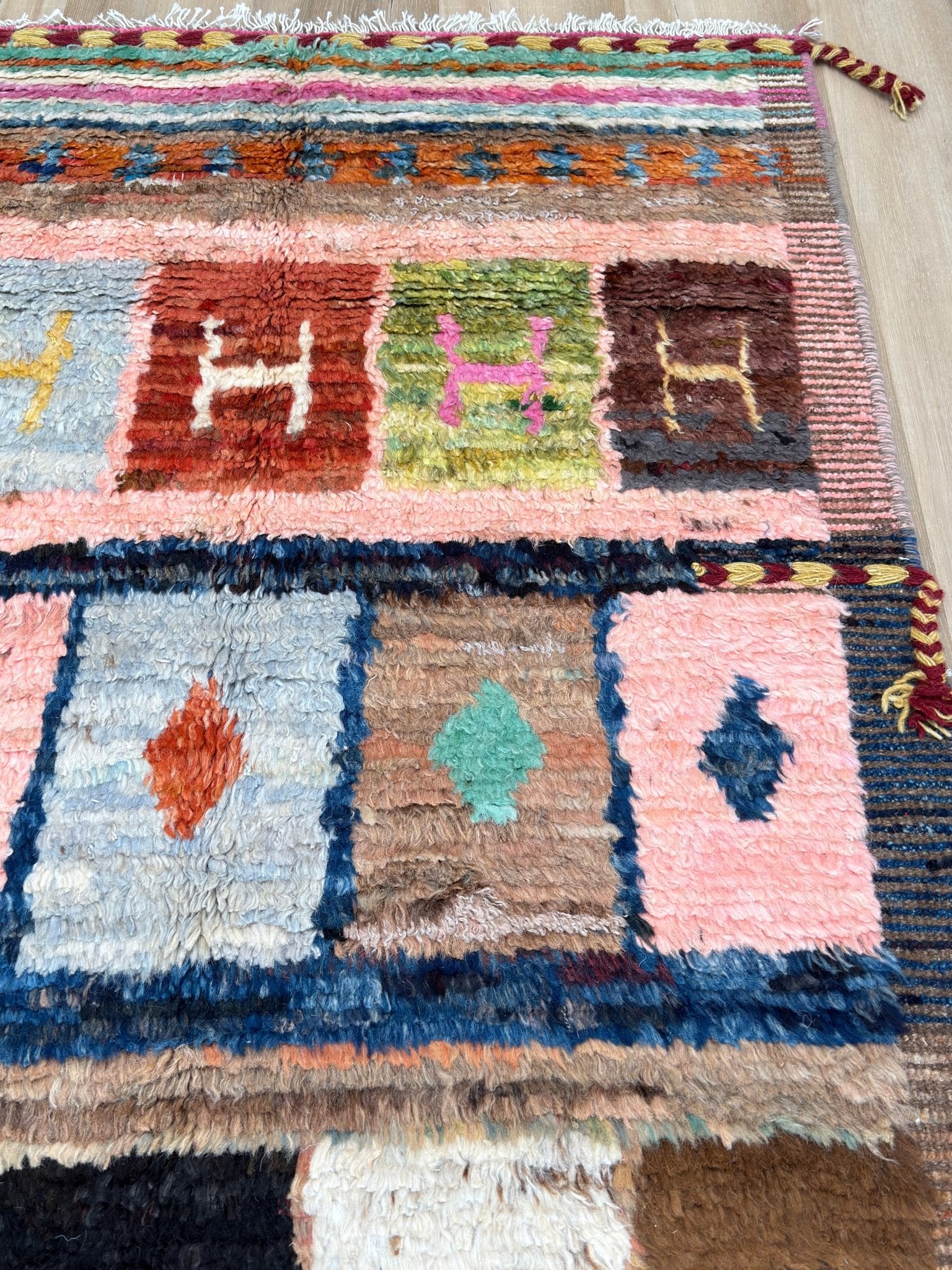 Moroccan Style 3'3"x9'3" Area Rug