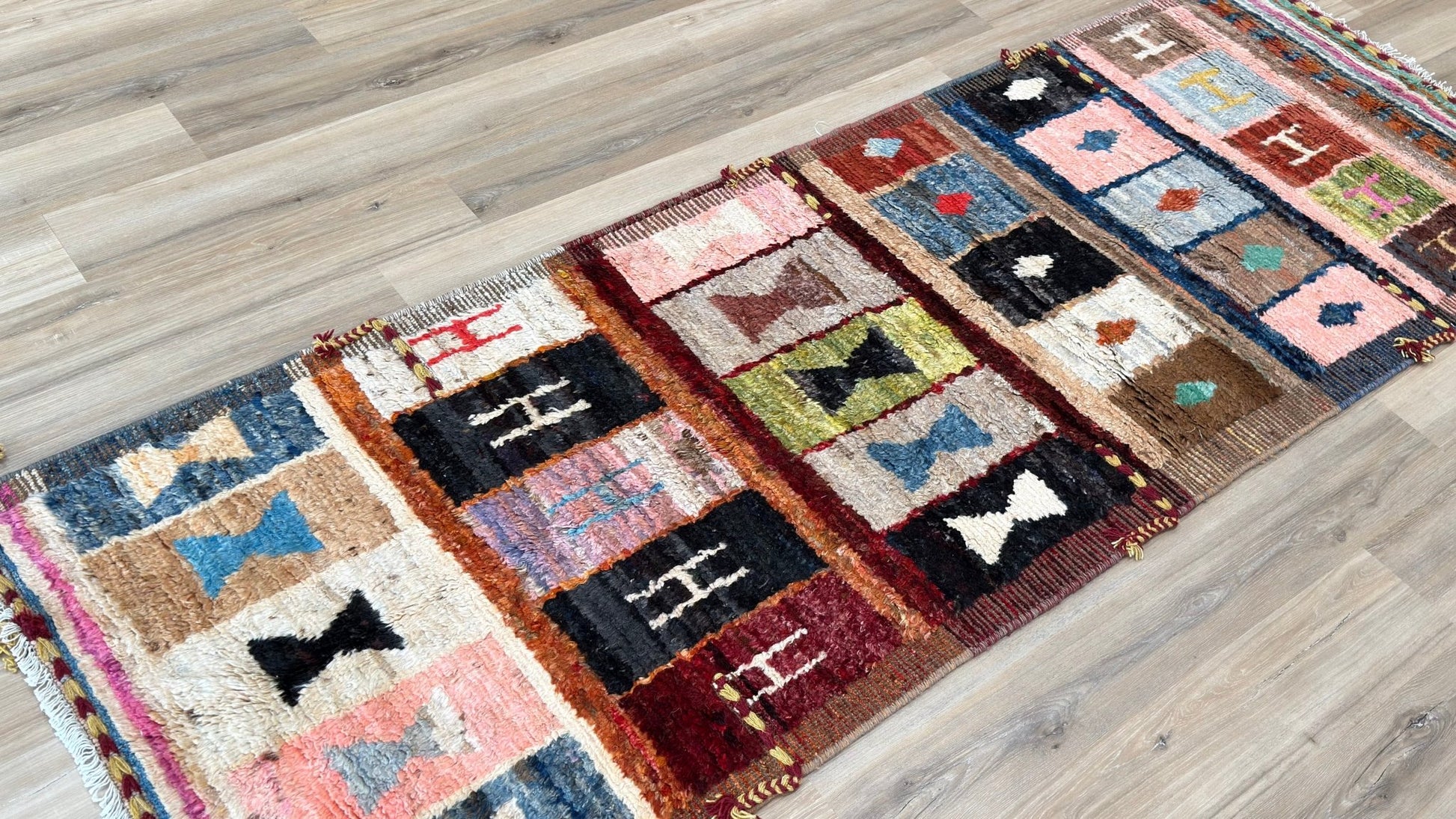 Moroccan Style 3'3"x9'3" Area Rug