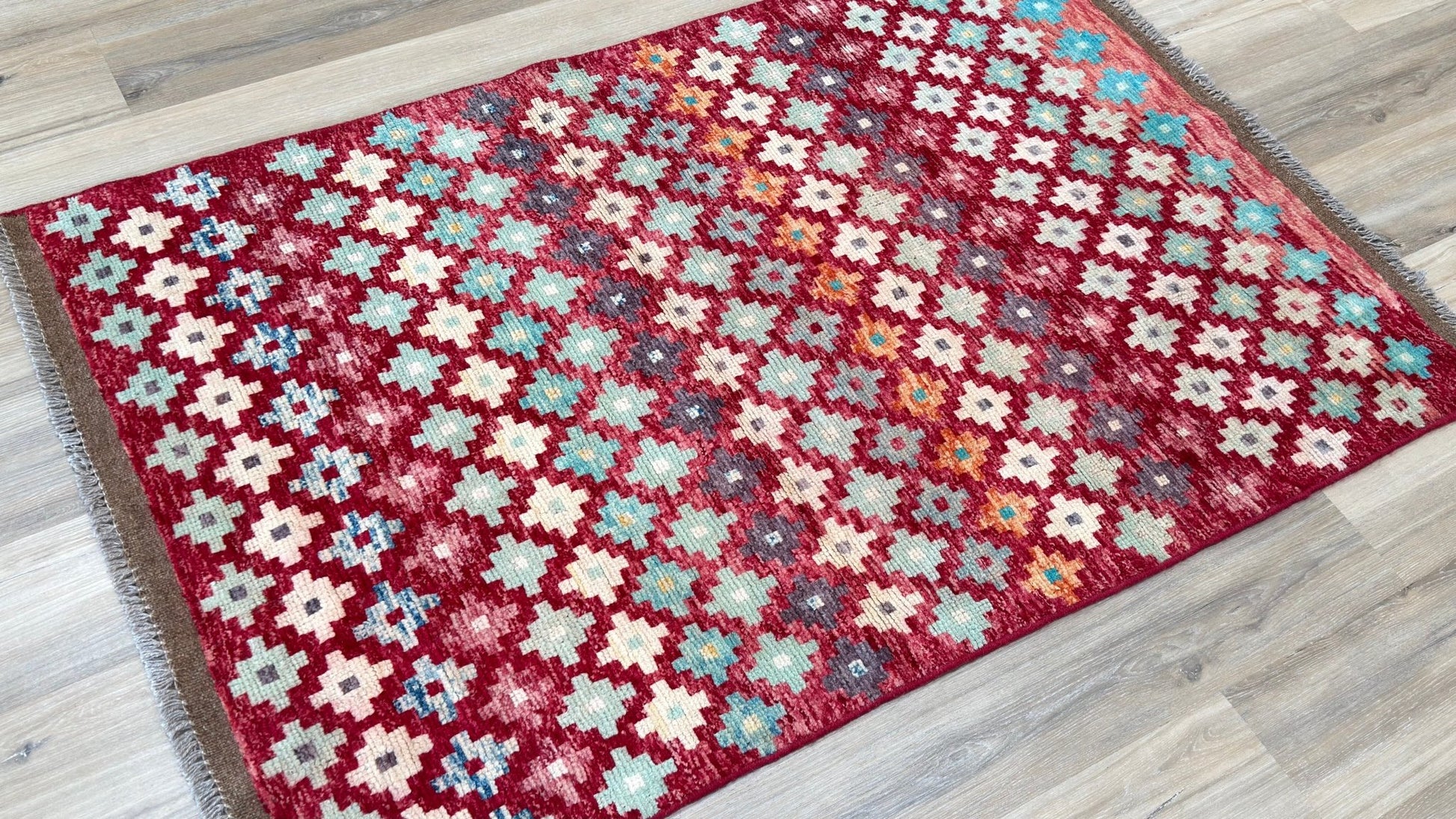 Tribal Style 3'4"x4'10" Area Rug