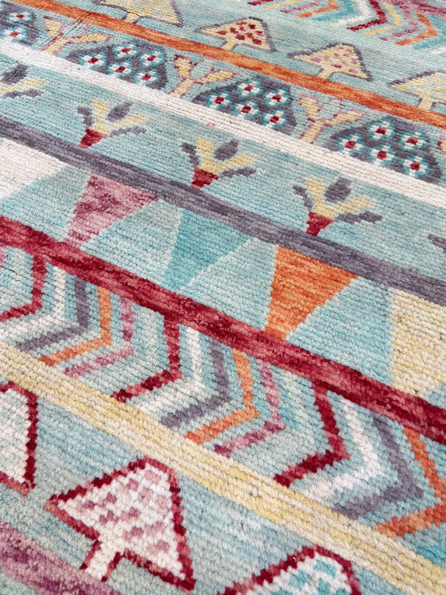 Tribal Style 9'0"x12'0" Area Rug