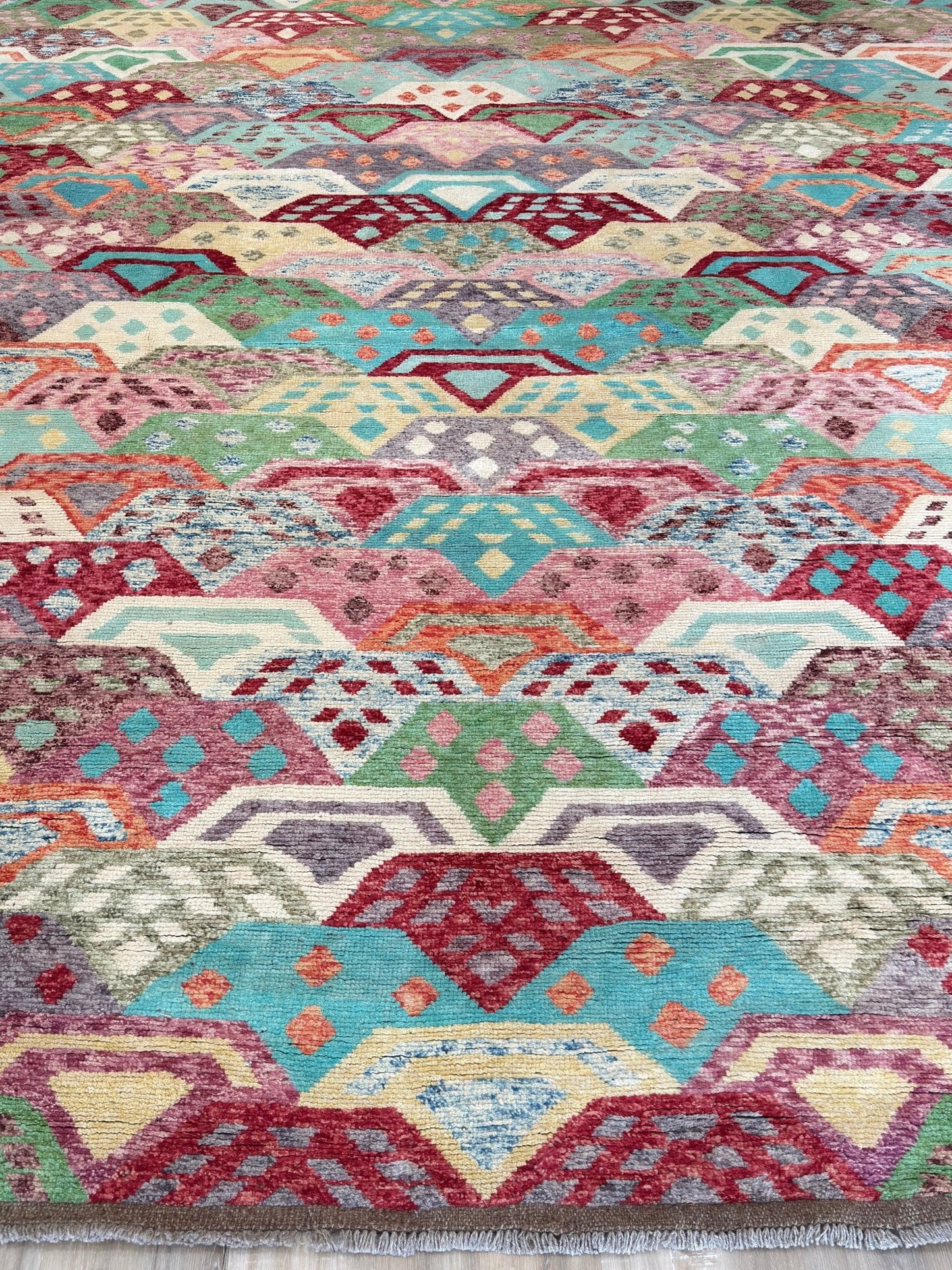 Tribal Style 11'6"x15'1" Area Rug
